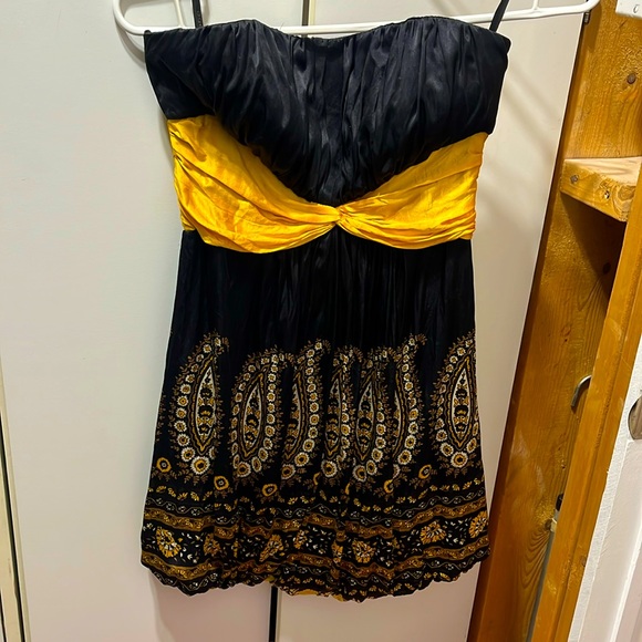 Silk Bebe mini Dress - Picture 2 of 10